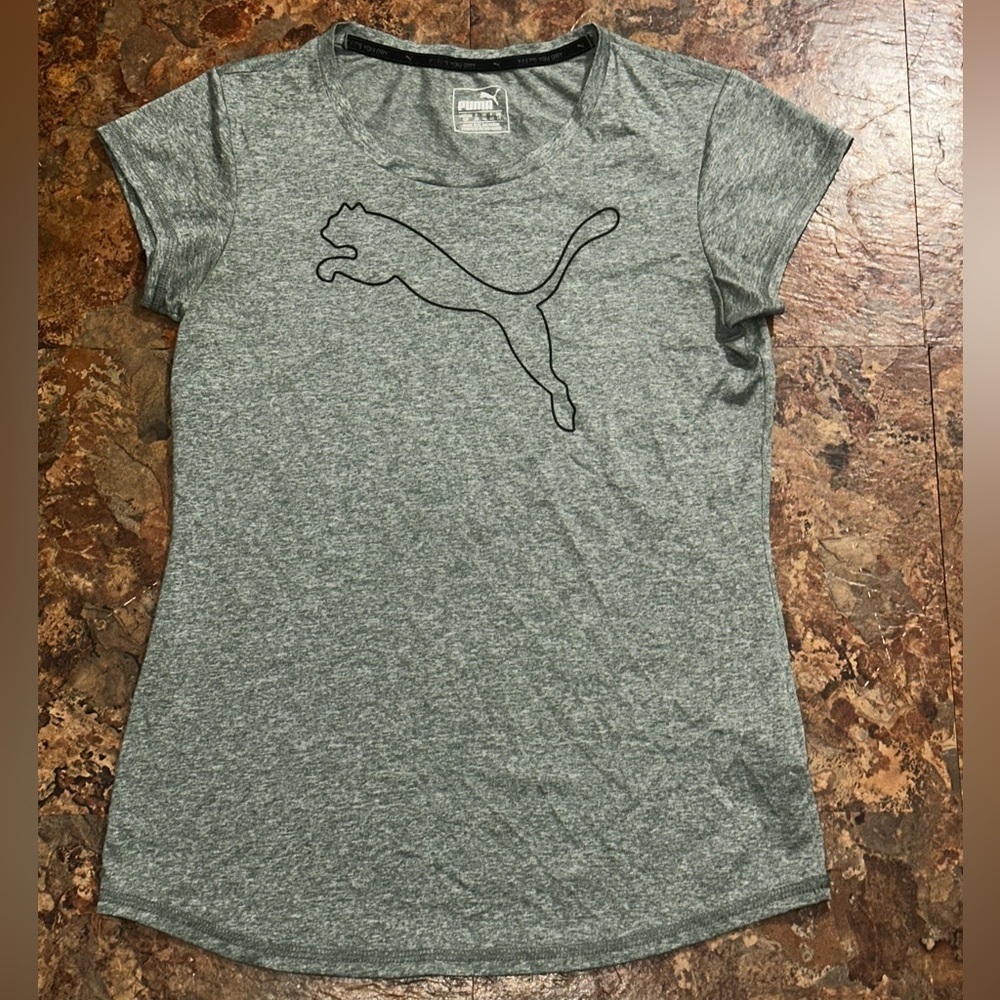 Puma Way 1 Short Sleeve Shirt Women’s Size Small Lightweight Activewear